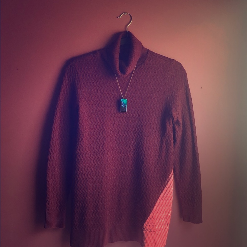 Lands End Magenta Sweater💜
